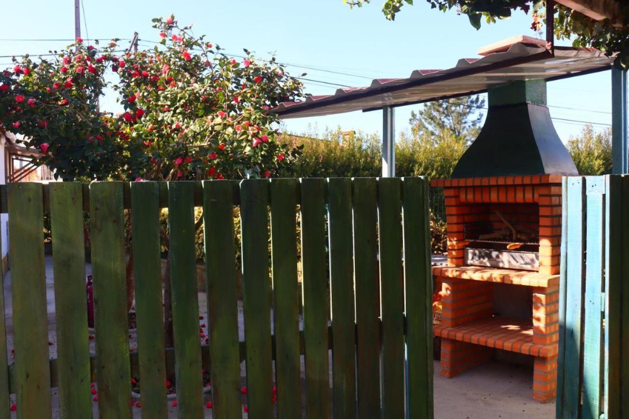 Casa Robusto Guest House Салватера де Магос Екстериор снимка