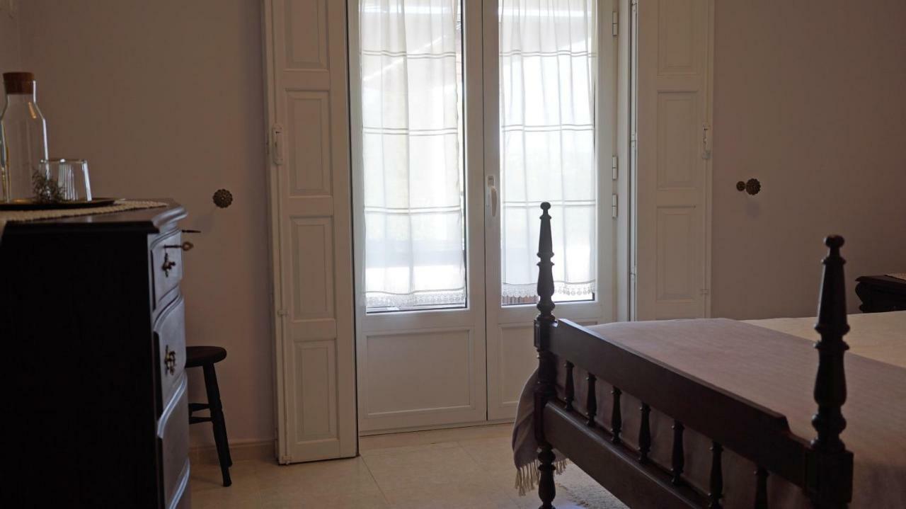 Casa Robusto Guest House Салватера де Магос Екстериор снимка